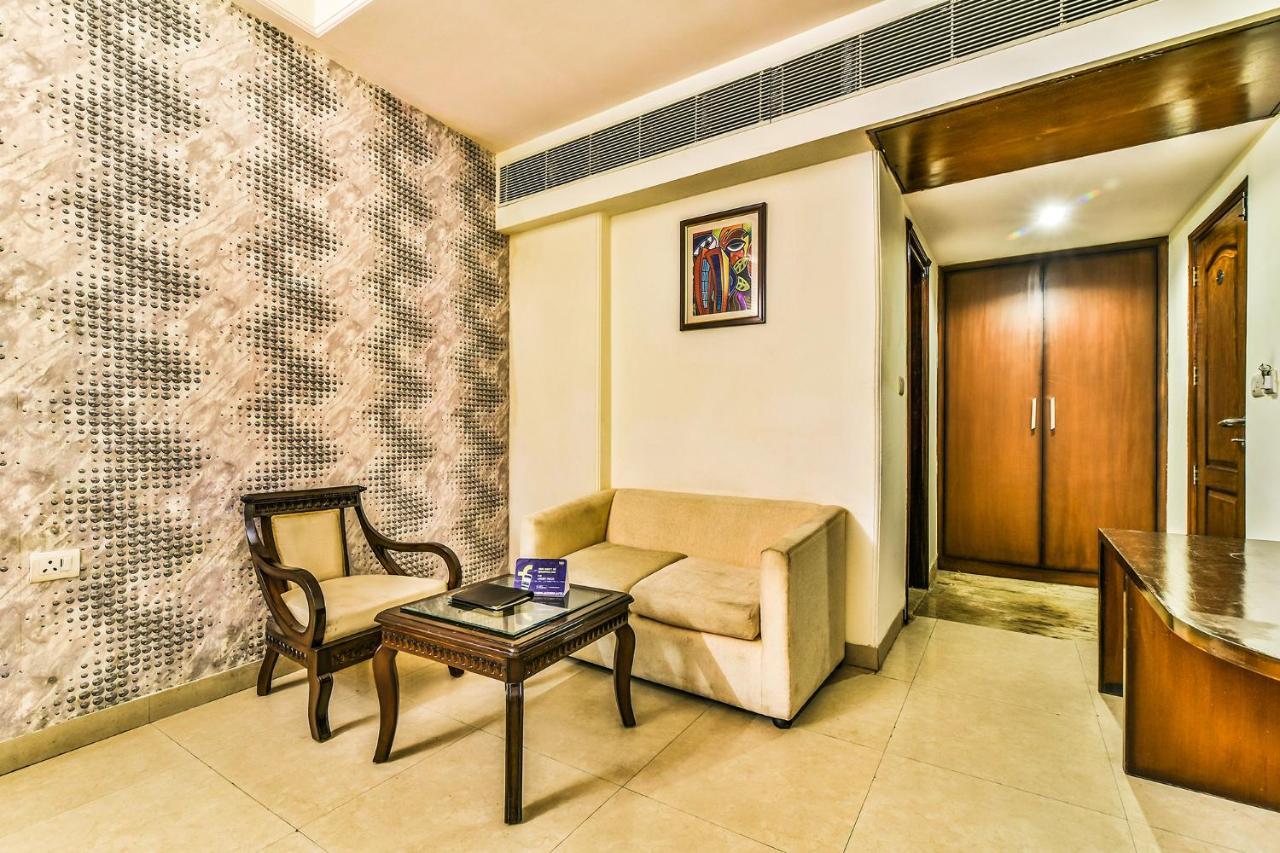 Hotel Alpine Tree Új-Delhi Kültér fotó
